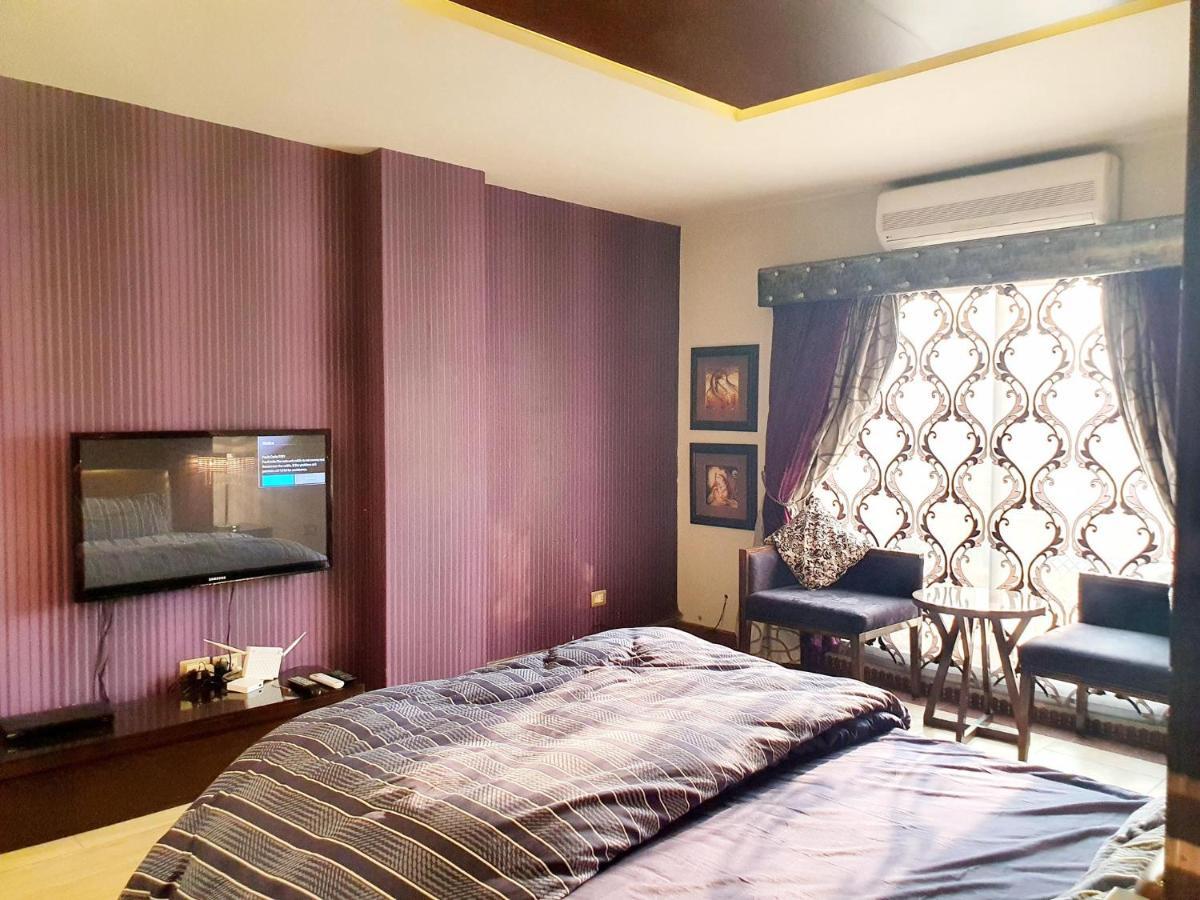 Luxurious Boutique One Bed Apartment In Bahria Town Rawalpindi Exterior foto